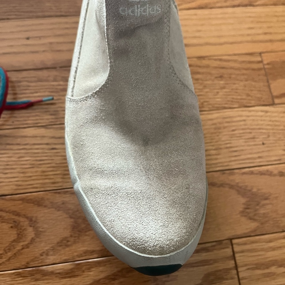 [US8]Adidas Originals AROSAHI SLEEK Flat Suede Boots Logo White Gray Rare NWOT - Picture 4 of 9
